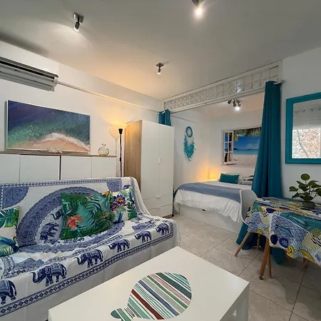 Domuum Holidays - Formentor Apartamento *